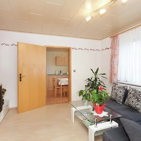 Ferienwohnung Thuringer Wald 2 *
