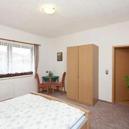 Ferienwohnung Thuringer Wald 2 Apartmán Altenfeld (Thuringia)