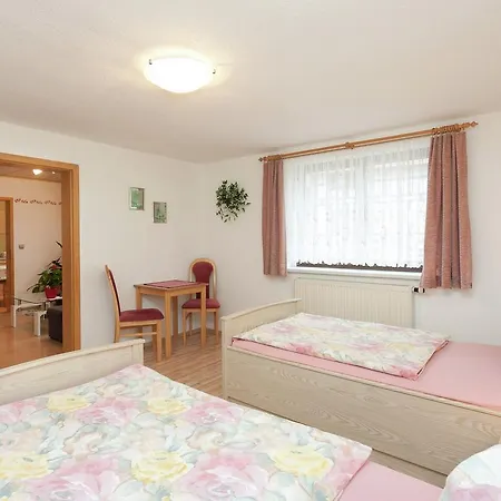 Ferienwohnung Thuringer Wald 2 Apartmán *